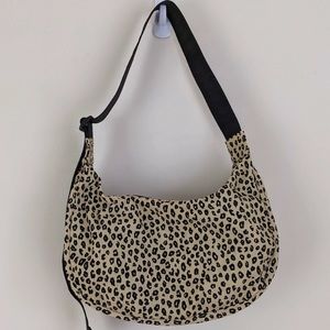 Baggu Medium Nylon Crescent Bag - Honey Leopard